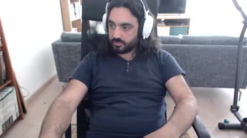 yeeaahoo online show from May 3, 2026, 12:55 pm