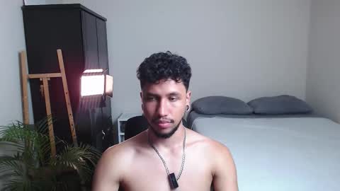 Snapshot of yeff_stone chatting on February 26, 2026, 2:10 am yeff online show from February 26, 2026, 2:10 am