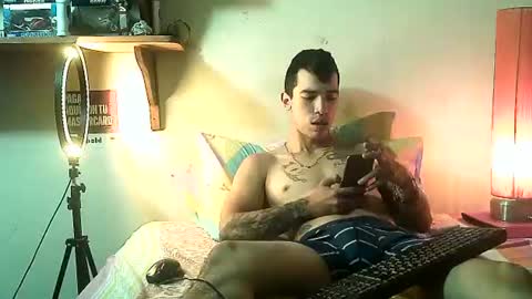 yeisoncastellanos1999 online show from July 6, 2026, 1:08 pm