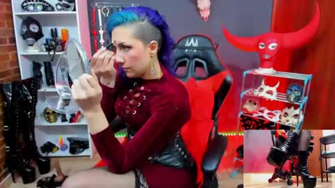 Yelena online show from May 22, 2026, 9:53 pm