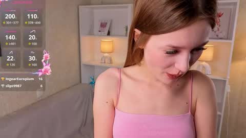 Snapshot of yelenaolaya chatting on May 9, 2026, 1:11 am Kate online show from May 9, 2026, 1:11 am