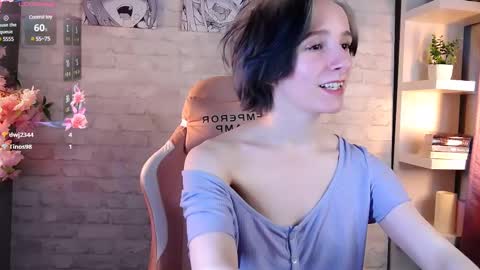 Snapshot of yellow_songbird chatting on March 1, 2025, 2:23 pm Liya online show from March 1, 2025, 2:23 pm