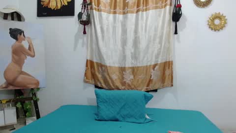 Snapshot of yemaya_28 chatting on March 2, 2025, 9:21 am Yemaya 28 online show from March 2, 2025, 9:21 am