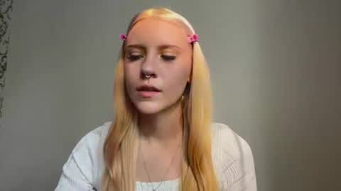 Lana online show from July 15, 2026, 11:04 am