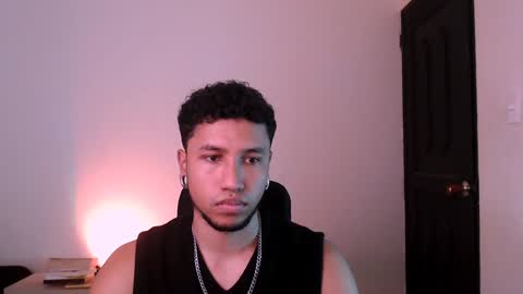 Snapshot of yerfon_s1 chatting on January 28, 2025, 10:01 pm Yeff ind. model online show from January 28, 2025, 10:01 pm