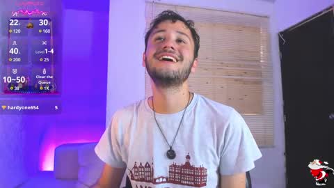 Snapshot of yerito_ chatting on December 19, 2024, 8:13 pm Yero online show from December 19, 2024, 8:13 pm