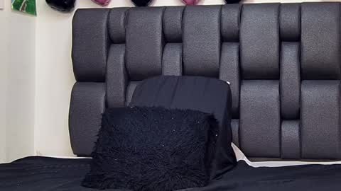 Snapshot of yerk_drom chatting on September 13, 2025, 7:02 pm yerk_drom online show from September 13, 2025, 7:02 pm