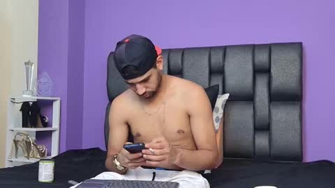 Snapshot of yerk_drom chatting on October 6, 2025, 6:49 pm yerk_drom online show from October 6, 2025, 6:49 pm