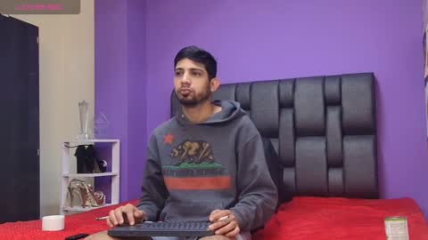 Snapshot of yerk_drom chatting on October 13, 2025, 12:27 pm yerk_drom online show from October 13, 2025, 12:27 pm