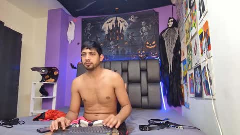 Snapshot of yerk_drom chatting on October 26, 2025, 6:14 pm yerk_drom online show from October 26, 2025, 6:14 pm