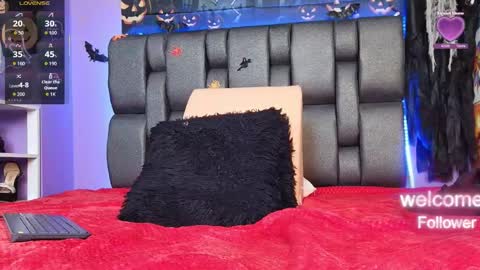 Snapshot of yerk_drom chatting on October 28, 2025, 6:32 pm yerk_drom online show from October 28, 2025, 6:32 pm