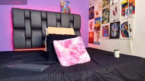 Snapshot of yerk_drom chatting on November 10, 2025, 7:02 pm yerk_drom online show from November 10, 2025, 7:02 pm