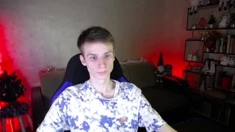 Snapshot of yes_cute_boy_ chatting on January 8, 2026, 9:28 pm Eden online show from January 8, 2026, 9:28 pm