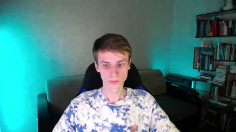 Snapshot of yes_cute_boy_ chatting on February 17, 2026, 6:25 pm Eden online show from February 17, 2026, 6:25 pm