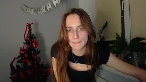 Snapshot of yes_to_heaven chatting on January 14, 2025, 9:41 pm Zoe online show from January 14, 2025, 9:41 pm