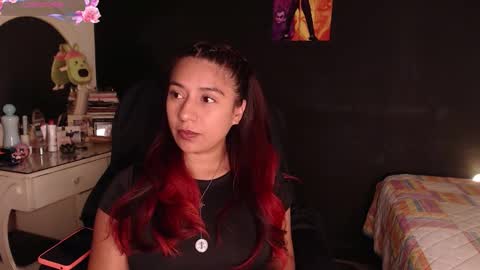 yesika_t online show from March 25, 2026, 1:06 pm