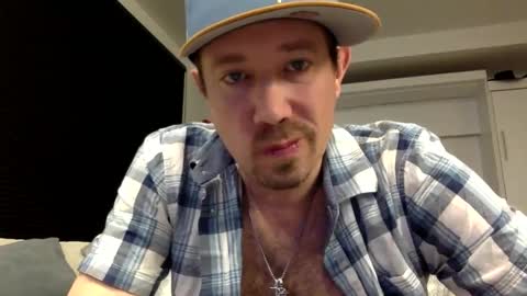 Snapshot of yesplesae chatting on February 1, 2025, 8:39 am yesplesae online show from February 1, 2025, 8:39 am