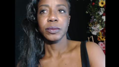 Ms. Mina online show from February 25, 2026, 5:28 am