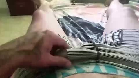 Yhon ruenes online show from April 20, 2026, 12:41 pm