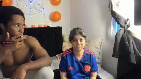 Snapshot of yinyyanghot chatting on October 22, 2025, 10:20 pm yinyyanghot online show from October 22, 2025, 10:20 pm