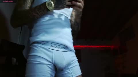 Snapshot of yio__cohen chatting on October 22, 2025, 4:46 am yio cohen online show from October 22, 2025, 4:46 am