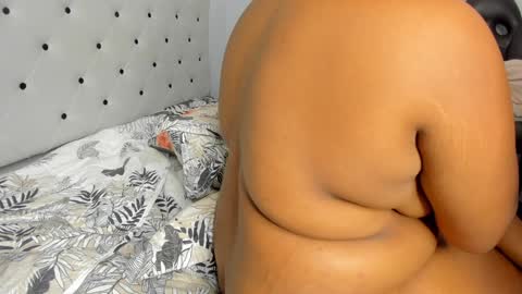 Snapshot of yiseth_02 chatting on January 24, 2025, 9:28 am roxie reyes online show from January 24, 2025, 9:28 am