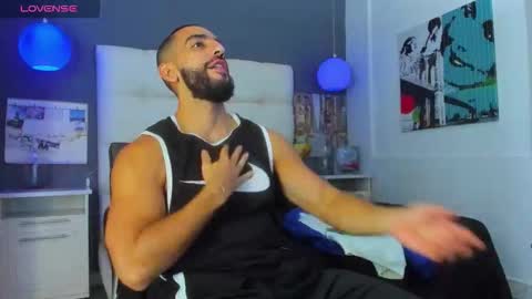 Snapshot of yiyo10_ chatting on November 13, 2025, 6:34 am Yiyo online show from November 13, 2025, 6:34 am