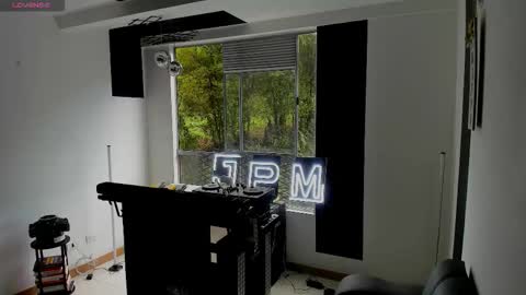 yizus_bonz online show from March 2, 2026, 10:38 pm