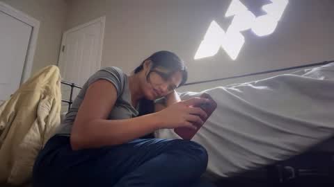 Snapshot of ynaong chatting on October 7, 2025, 2:36 pm Palmela Handerson online show from October 7, 2025, 2:36 pm