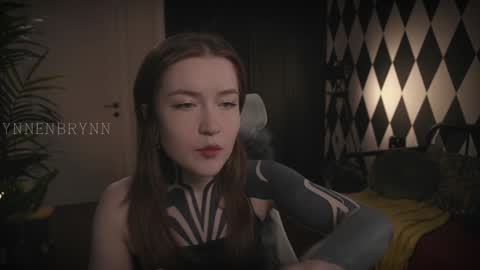 ynnenbrynn online show from January 30, 2025, 6:56 am