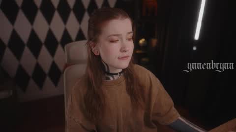 ynnenbrynn online show from November 7, 2025, 7:52 am