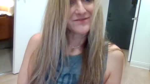 yogabuttttttt online show from July 29, 2026, 6:11 am