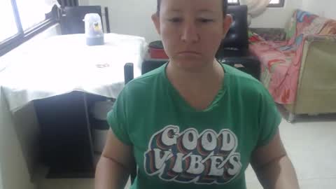 Snapshot of yohis_kiut25 chatting on February 6, 2025, 12:05 pm yohis online show from February 6, 2025, 12:05 pm