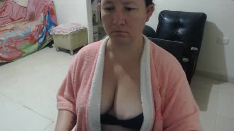 Snapshot of yohis_kiut25 chatting on February 25, 2025, 7:09 am yohis online show from February 25, 2025, 7:09 am