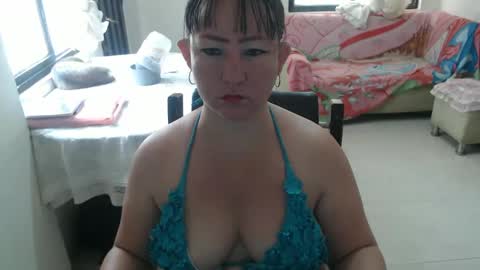 Snapshot of yohis_kiut25 chatting on March 4, 2025, 3:15 pm yohis online show from March 4, 2025, 3:15 pm