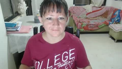 Snapshot of yohis_kiut25 chatting on March 5, 2025, 4:13 am yohis online show from March 5, 2025, 4:13 am