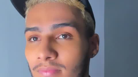 Yoi Olimpo online show from December 18, 2024, 12:51 pm