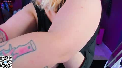 Yoki online show from October 5, 2025, 6:34 am