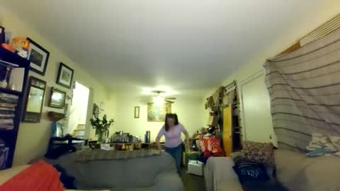 Snapshot of yokojoe chatting on October 18, 2025, 3:42 am YokoJoe online show from October 18, 2025, 3:42 am