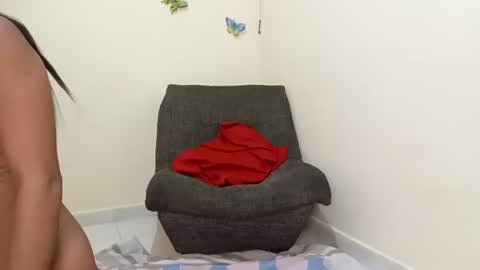 yonata874277 online show from July 4, 2026, 7:03 am