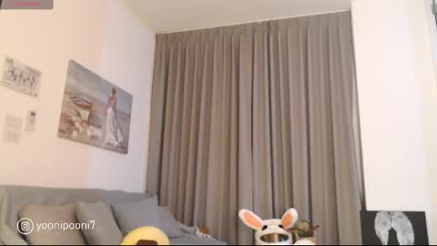 Snapshot of yoonipooni chatting on February 20, 2025, 4:36 pm yoonipooni online show from February 20, 2025, 4:36 pm