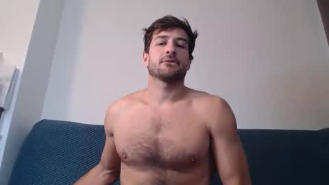 Yoooups online show from November 26, 2025, 1:12 pm