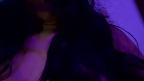 Snapshot of yorlenig692 chatting on November 14, 2025, 11:02 pm yorlenig692 online show from November 14, 2025, 11:02 pm