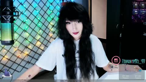 Snapshot of yoshino_san chatting on December 30, 2024, 9:40 pm you can call me Andy or yoshi 3 online show from December 30, 2024, 9:40 pm