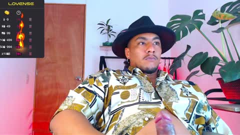 Snapshot of yosoy_enzo2020 chatting on December 28, 2024, 6:49 am Enzo online show from December 28, 2024, 6:49 am