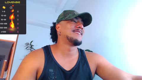 Snapshot of yosoy_enzo2020 chatting on January 17, 2025, 12:21 pm Enzo online show from January 17, 2025, 12:21 pm