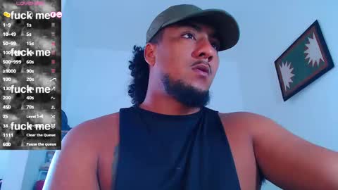 Snapshot of yosoy_enzo2020 chatting on October 4, 2025, 12:36 pm Enzo online show from October 4, 2025, 12:36 pm