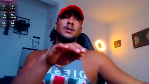 Snapshot of yosoy_enzo2020 chatting on July 18, 2026, 9:29 pm Enzo online show from July 18, 2026, 9:29 pm