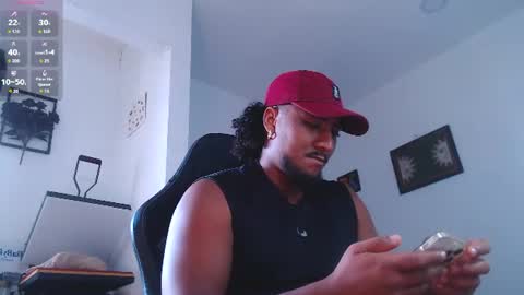 Snapshot of yosoy_enzo2020 chatting on July 31, 2026, 9:36 pm Enzo online show from July 31, 2026, 9:36 pm