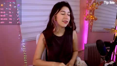 Snapshot of yosoykore_ chatting on May 8, 2026, 1:22 am Kore online show from May 8, 2026, 1:22 am
